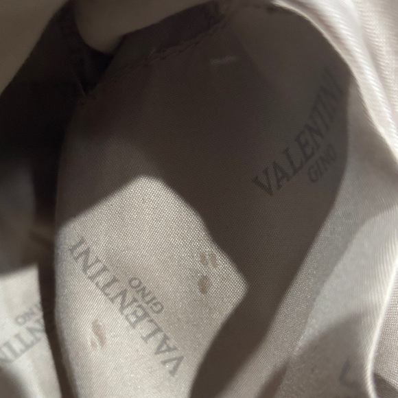 Gino Valentini Chic Cream Shoulder Bag with Chain Strap - Picture 8 of 11